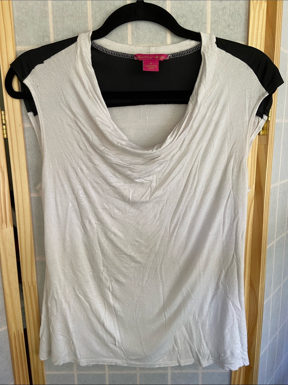 Sunny Leigh B/W Draped Cowl Top (M)